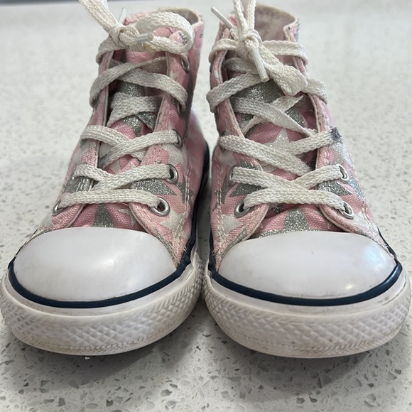 Converse Pink All Star High Tops with Glitter Stars size 8 - Picture 2 of 8